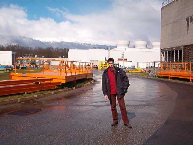 cern22.jpg